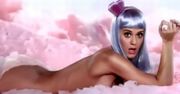 NAGA KATY PERRY w nowym teledysku! (WIDEO)