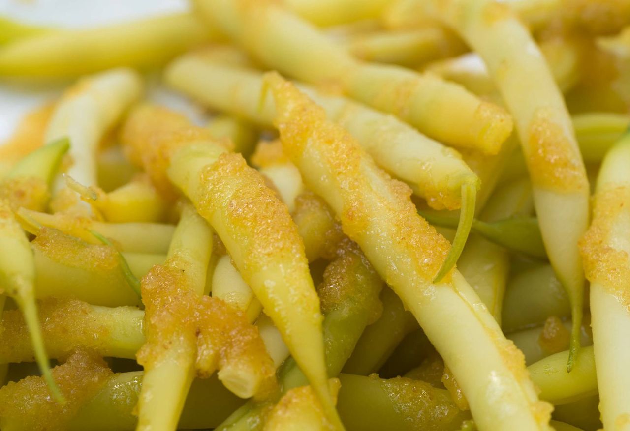 A simple trick to perfect breadcrumbs for tasty green beans