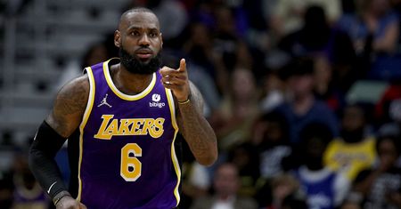 LeBron James oficjalnie został miliarderem. To pierwszy taki koszykarz w historii