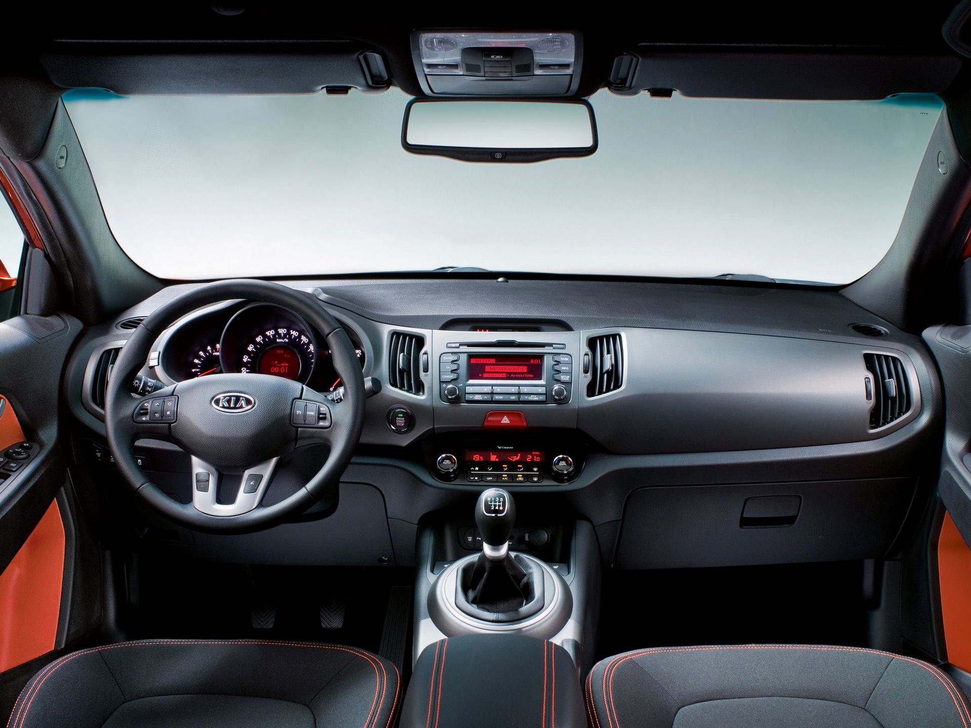 Wnętrze Kii Sportage III przed liftingiem