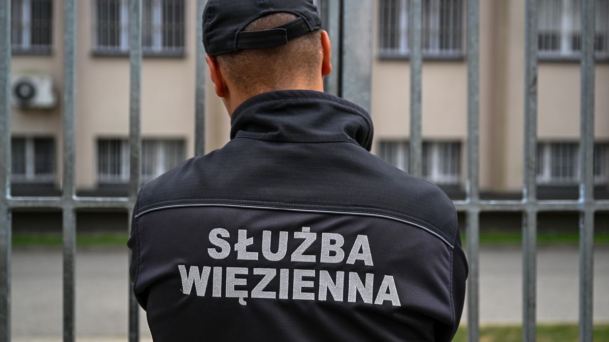 zak�ad karny
Rzesz�w, 05.09.2024. Zak�ad Karny w Rzeszowie, 5 bm. PAP/Darek Delmanowicz
Darek Delmanowicz
apelacja, areszt, cela, do�ywocie, fot pnp, foto pnp, fotopnp, fotpnp, funkcjonariusz, ilustracja, ilustracje, kara, kodeks karny, krata, kraty, krymina�, pnp, pod cel�, przest�pca, przest�pstwo, skazany, S�u�ba Wi�zienna, S�u�by Wi�ziennej, tymczasowy, u�askawienie, wi�zienie, wi�zie�, wymiar, zak�ad karny