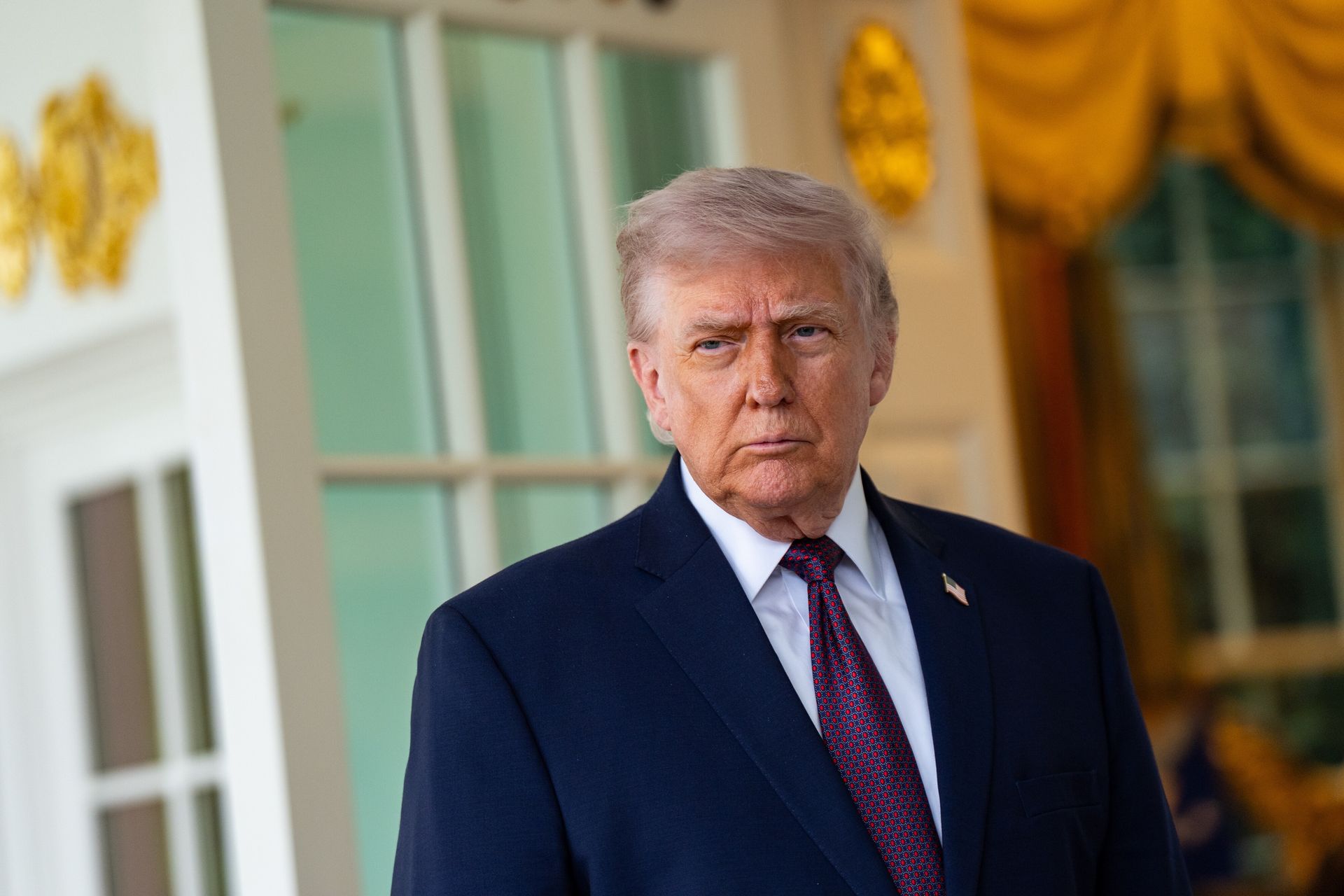 "Absolutnie żadnej pomocy". Trump znów ostro o NATO