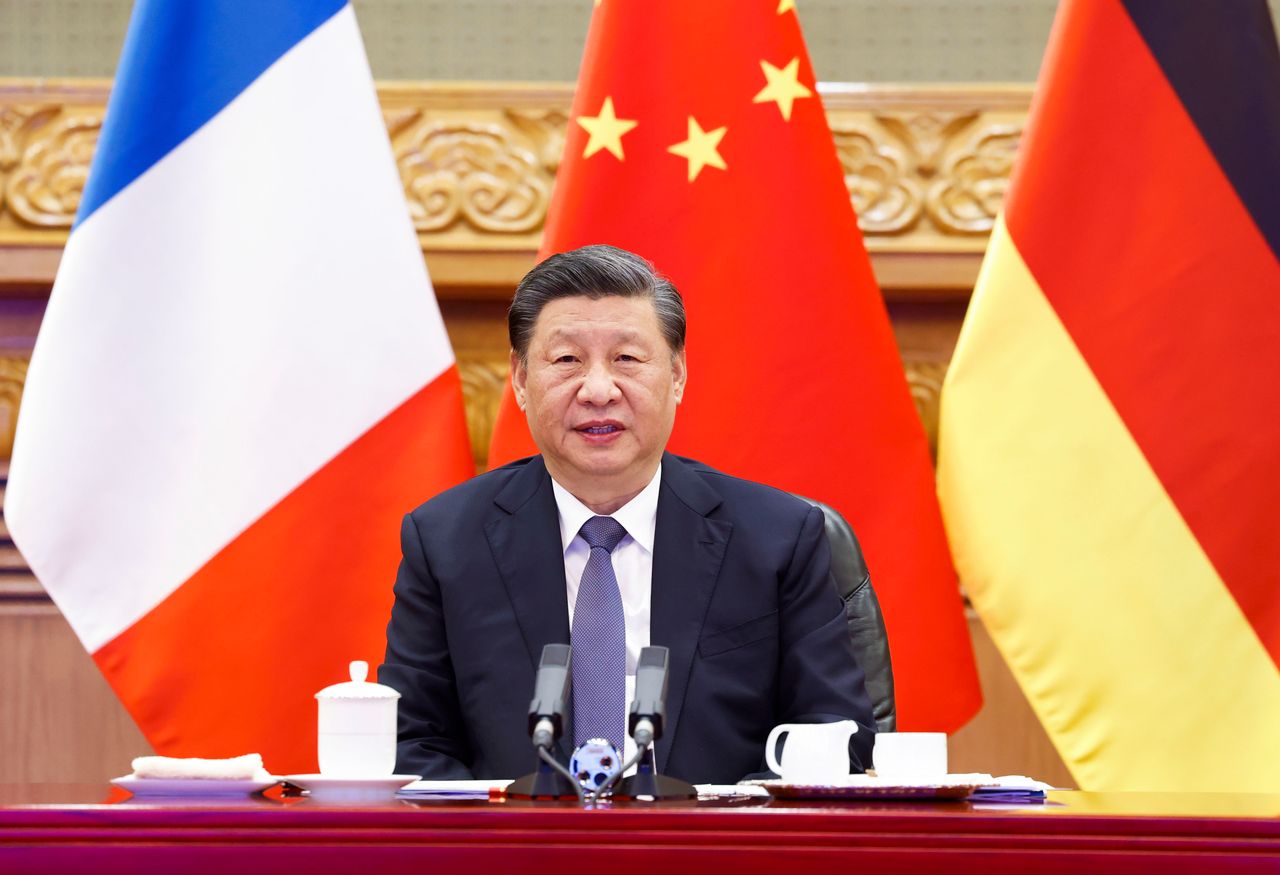 Relacje UE-Chiny. Eksperci ostrzegają: Nie ma odwrotu
