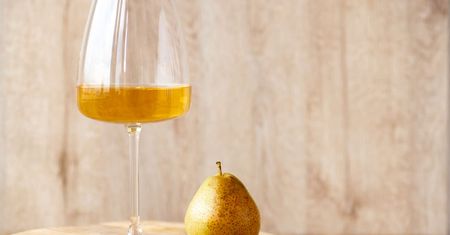 Przepis na aromatyczne wino z gruszek