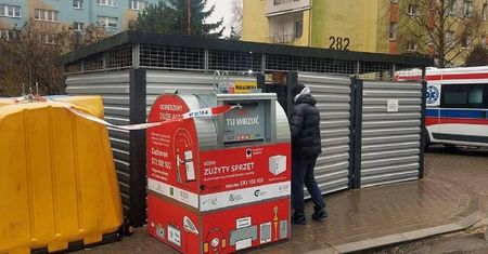 Zwłoki noworodka w śmietniku w Łodzi. Szokujące ustalenia