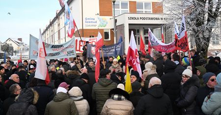 Wygaszanie prawdziwego znaczenia krzyża [OPINIA]