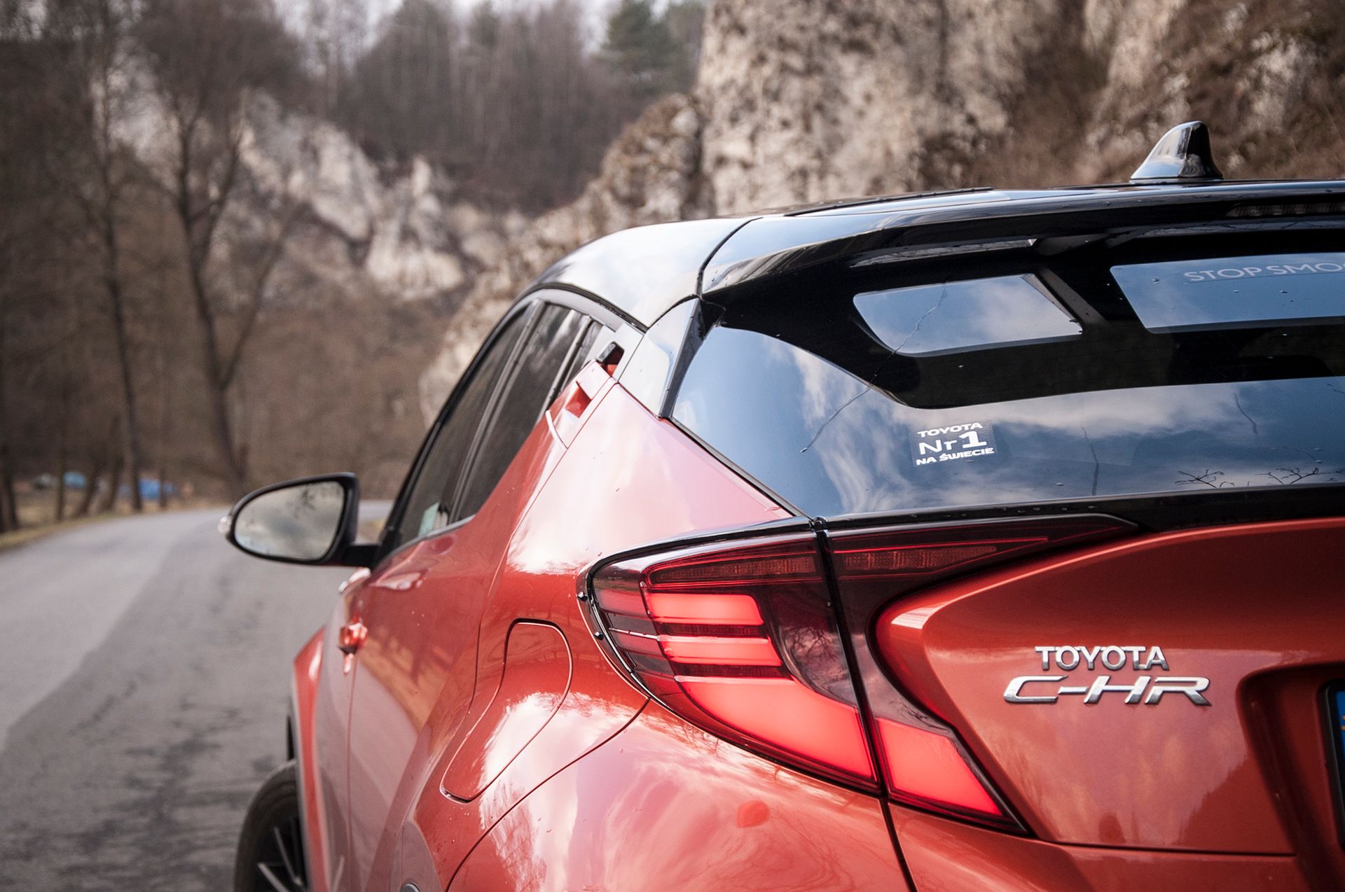 Toyota C-HR 2.0 Hybrid Dynamic Force (2020) (fot. Mateusz Żuchowski)
