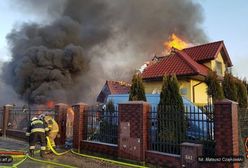 Wybuch w domu w Łomiankach. "Budynek jest częściowo zawalony"