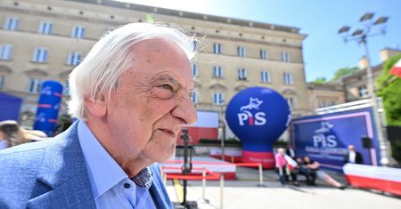 Terlecki podsłuchiwany Pegasusem? Polityk wezwany do prokuratury