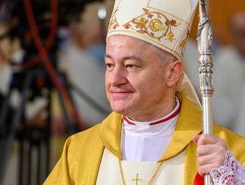Księża z Sosnowca z zarzutami molestowania dzieci. Biskup: "Nie mam zamiaru nic pudrować"