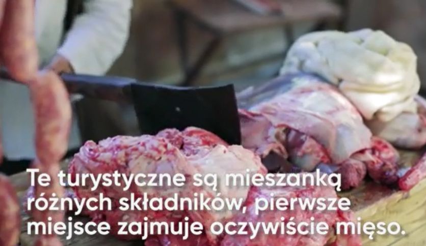 Co znajduje się w konserwach turystycznych? (WIDEO)