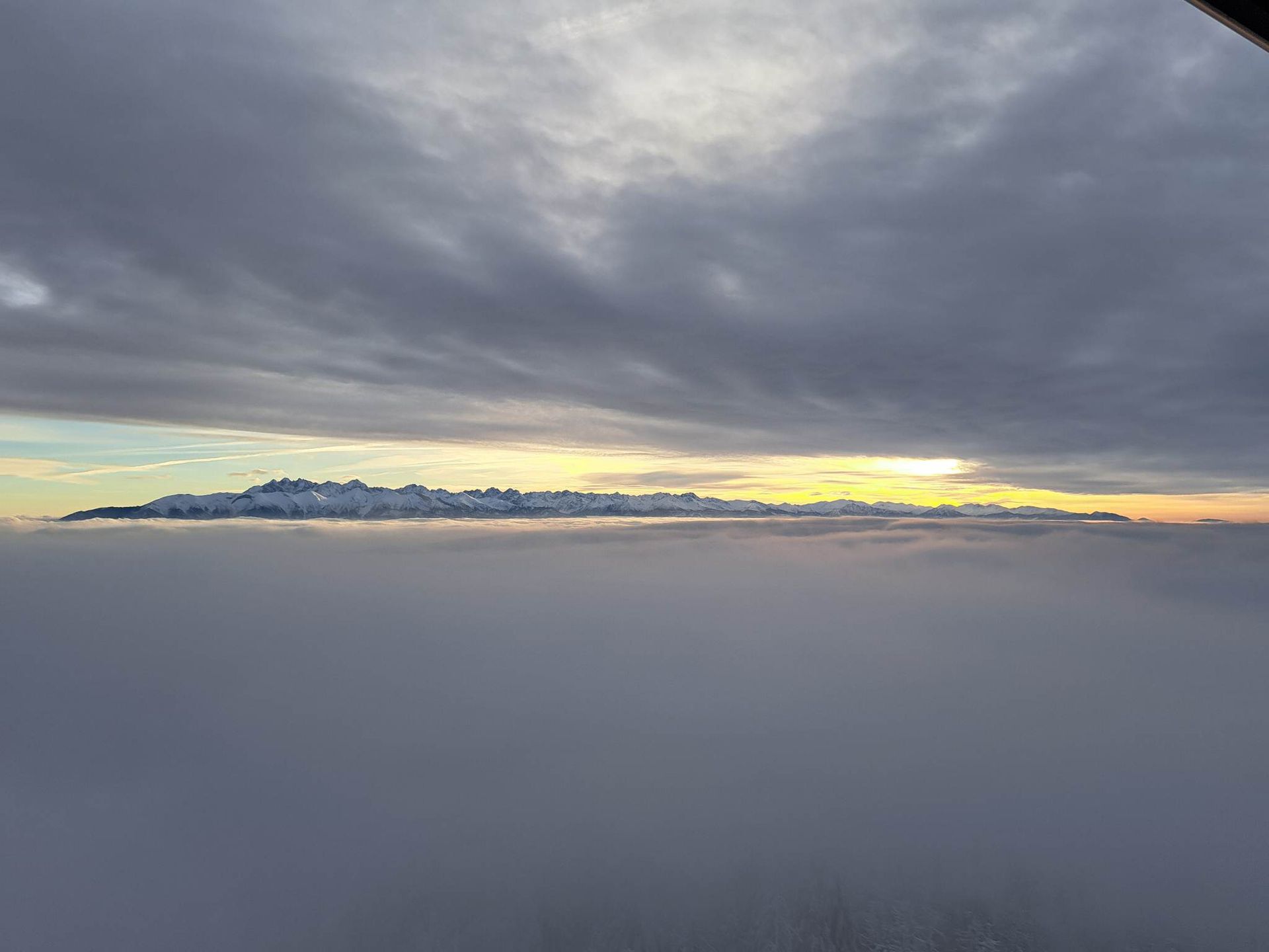 Widok z Lubania na Tatry