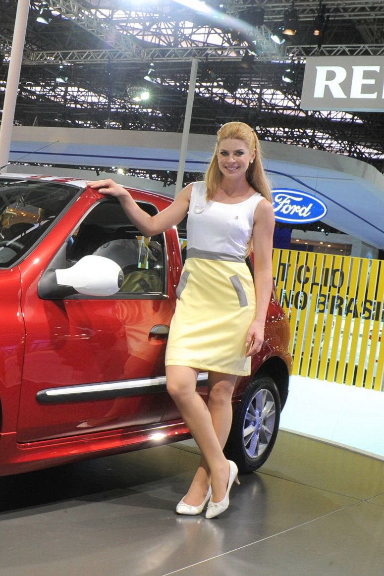 Hostessy salonu samochodowego w São Paulo 2012 [galeria] 31