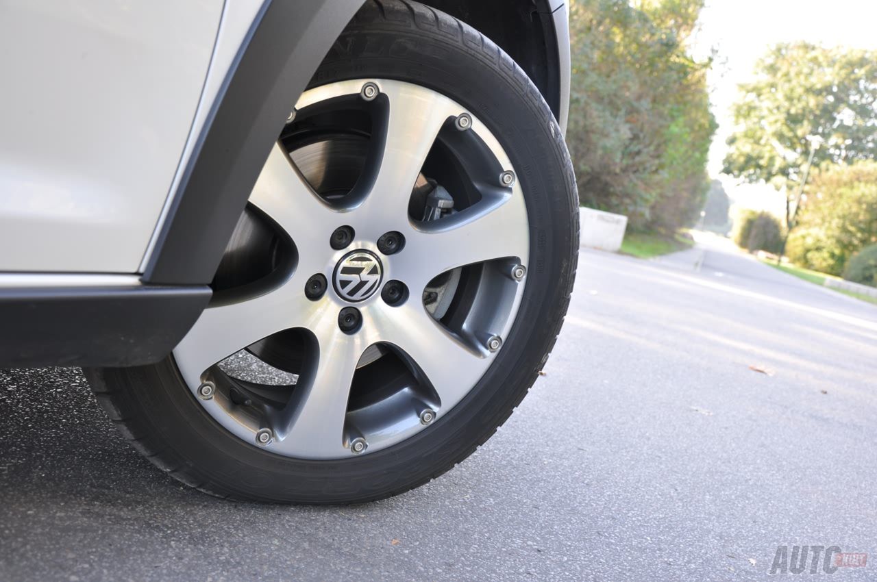 VW Cross Touran