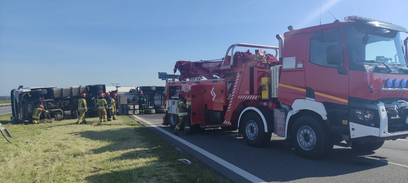 Cysterna przewróciła się na obwodnicy Lublina