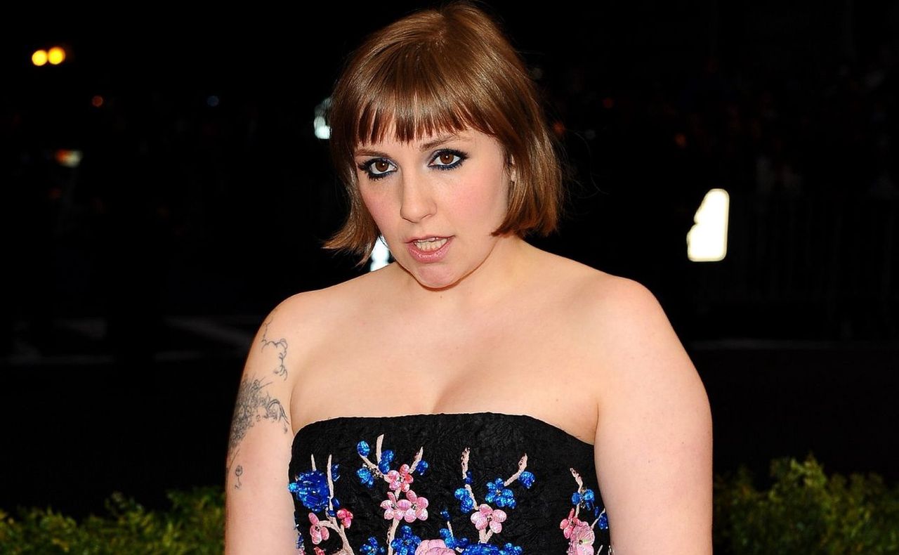 Lena Dunham steps back from acting amid online body shaming