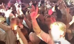 Sceny na studniówce. Unieśli ręce, było głośno. "Niezapomniany moment"