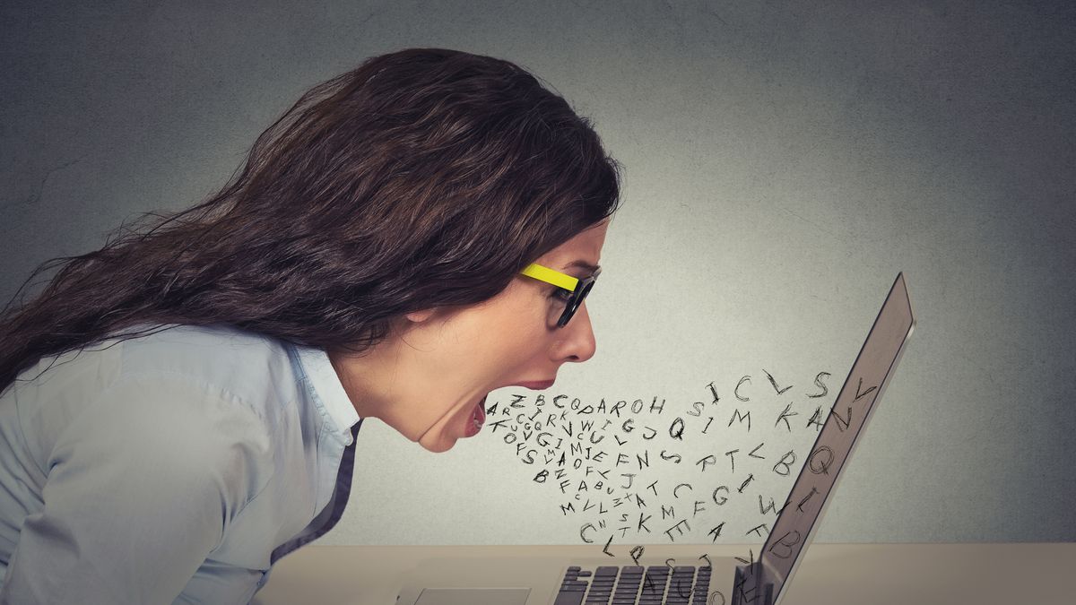 Twitter zaczął testować nową funkcję, a już oburzyła ona setki tysięcy użytkowników, fot. pathdoc/Shutterstock