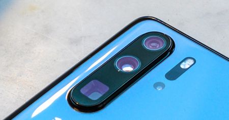 Zoom hybrydowy w smartfonie - co to jest na przykładzie Huawei P30 Pro
