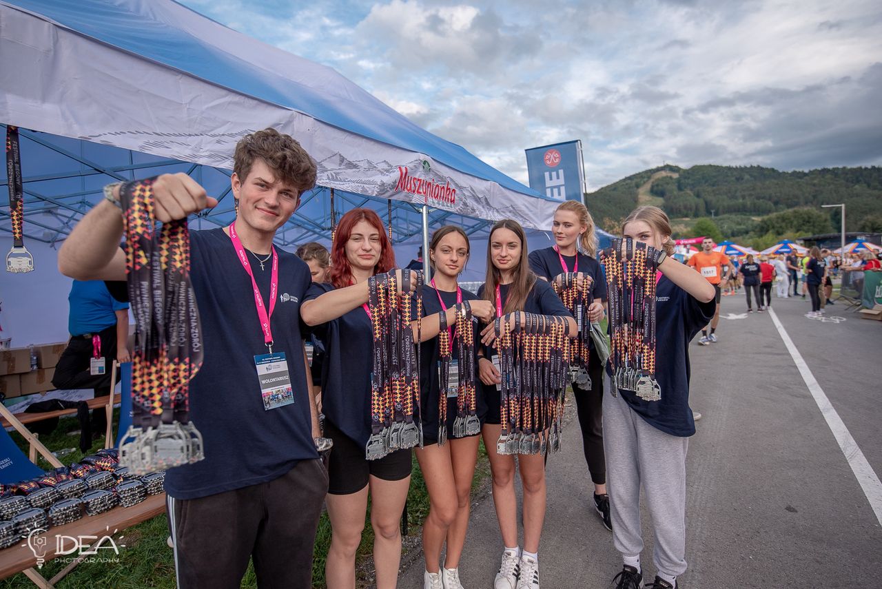 Medale Festiwalu Biegowego w Piwnicznej- Zdrój