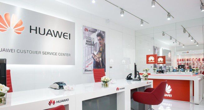 Huawei w Polsce z całodobową infolinią