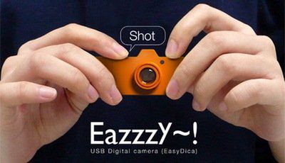 Aparat USB i pilot z rękawa 1