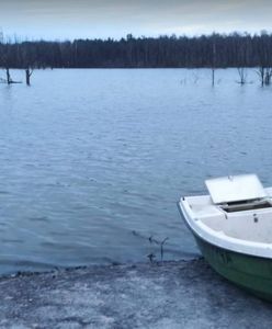 Nie udało się uratować życia wędkarza, który wpadł do wody. Mężczyzna miał 81 lat