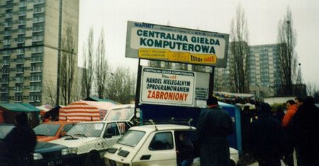 Giełda na Grzybowskiej [cz. 1]. Warszawa stolicą piractwa?