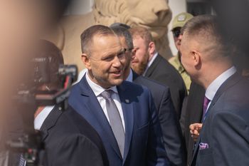 Specjalne szkolenie wojskowe. Prezydent wziął udział razem z rządem