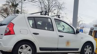 Lublin: Obywatel Zimbabwe woził ludzi bez licencji i prawa jazdy. Dacia nie miała nawet przeglądu