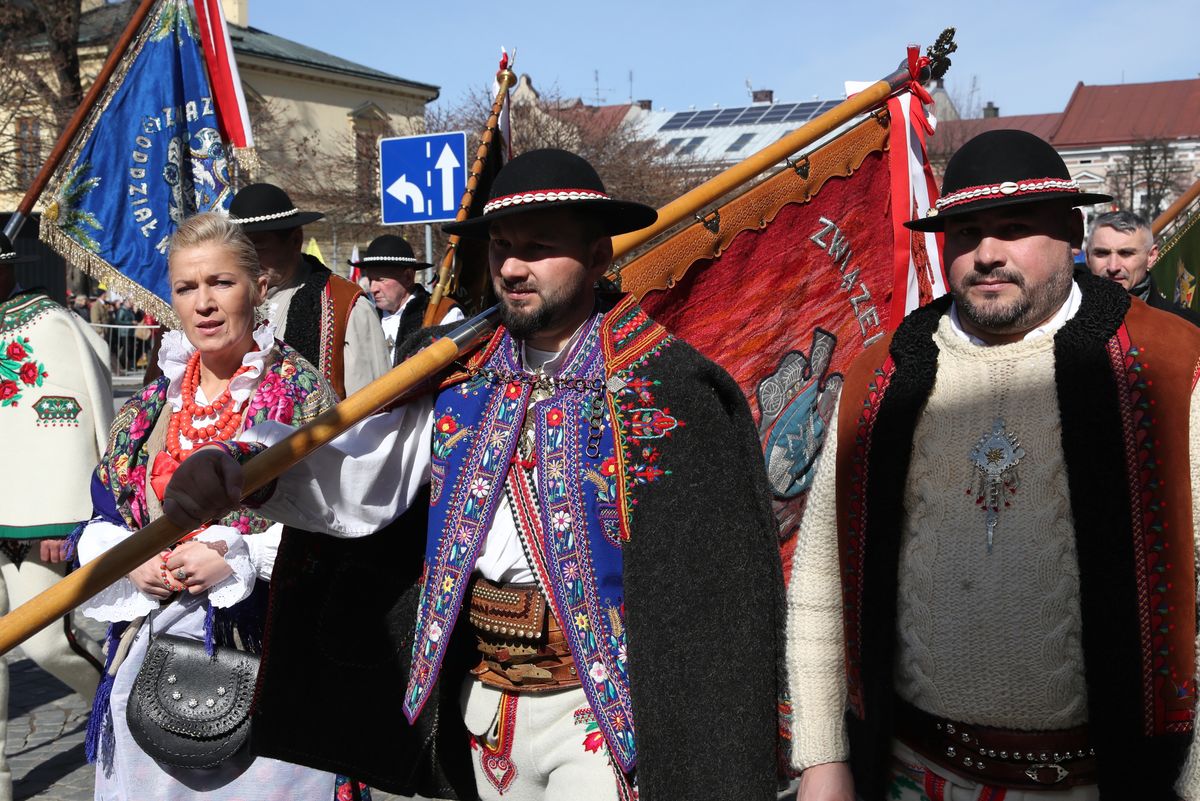 Uczestnicy marszu w obronie dobrego imienia św. Jana Pawła II