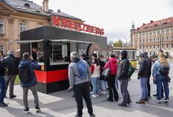 Mieszkańcy Krakowa wściekli na budę Chajzera. Urzędnicy zabrali głos