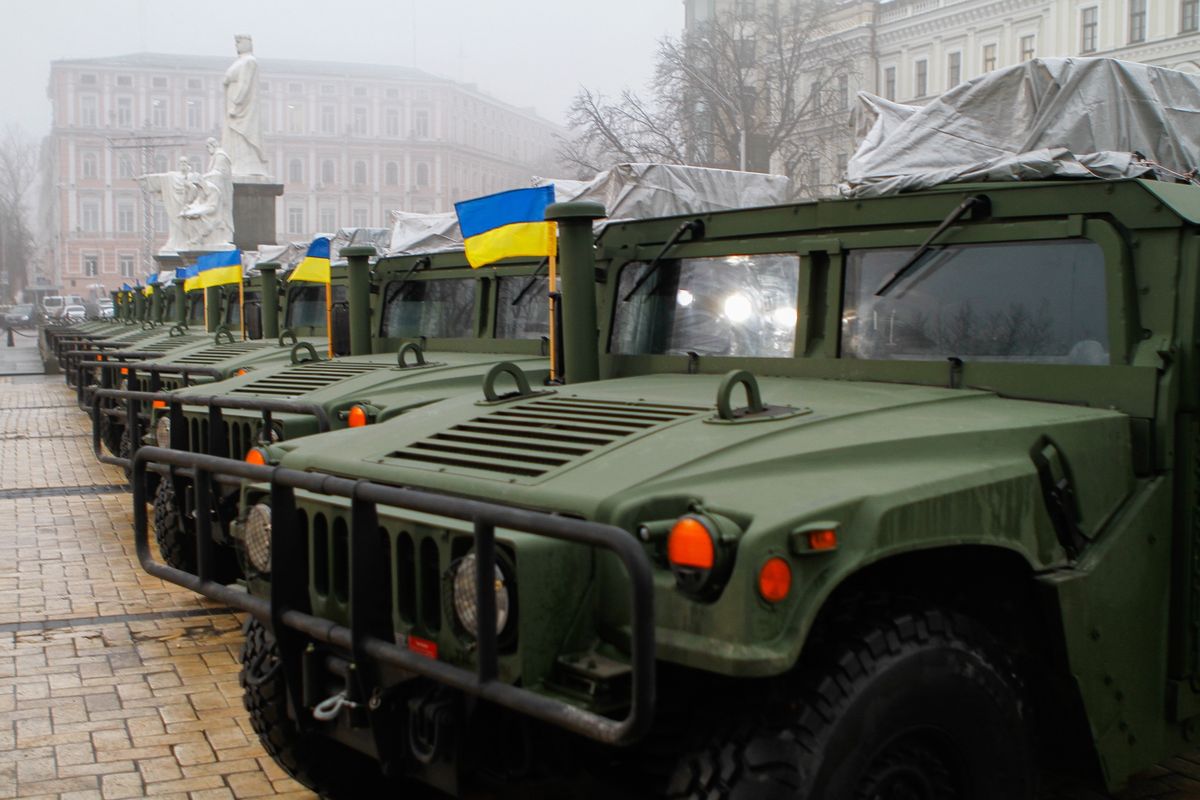 Dlaczego Niemcy odmawiają dostaw broni na Ukrainę. "Myśl trudna do zniesienia" 