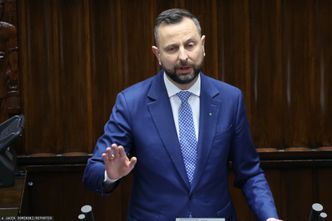 Szef MON: chętnych do wojska najwięcej od lat