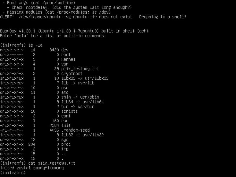Dodany własny plik w initramfs.