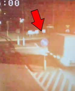 Ciężarówką prosto przez rondo. Kierowca z Wyszkowa nagrany