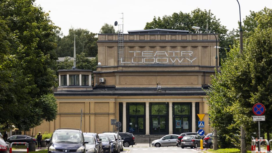 Teatr Ludowy miał być w założeniu zaledwie kameralną nowohucką sceną, ten właściwy Teatr Wielki w okolicach Placu Centralnego nigdy nie powstał