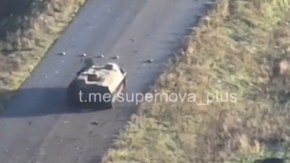 Rosyjski pojazd opancerzony wysadził się na minie 