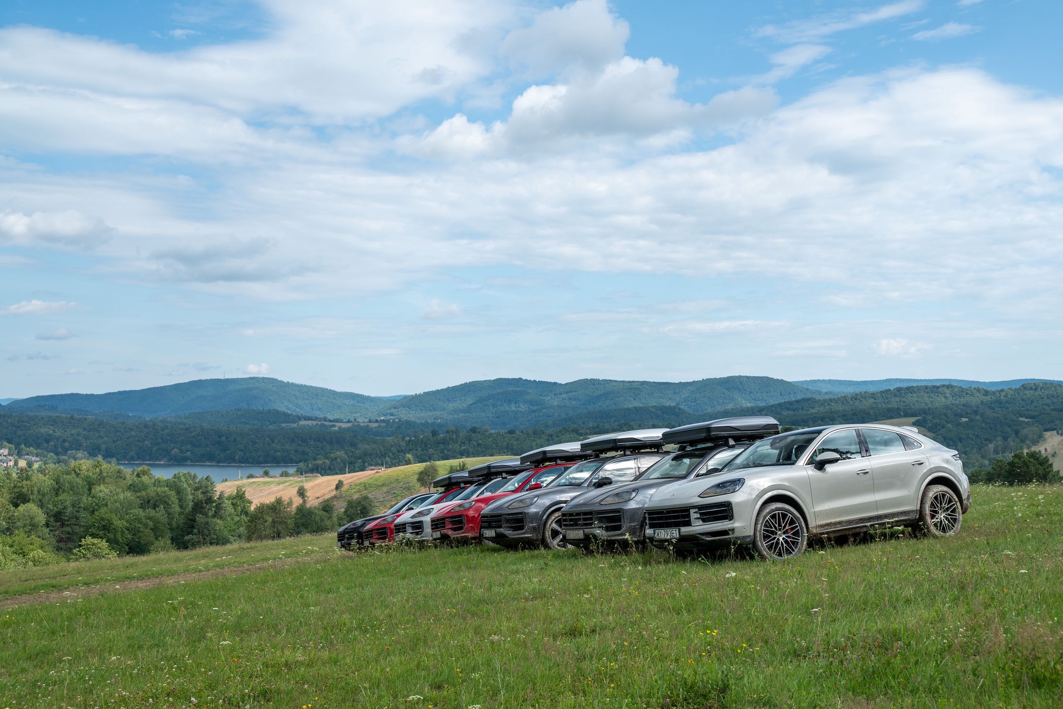 Porsche Cayenne w Bieszczadach