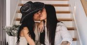 Ma 23 lata, a jej partnerka 74? Pod ich zdjęciami fala komentarzy