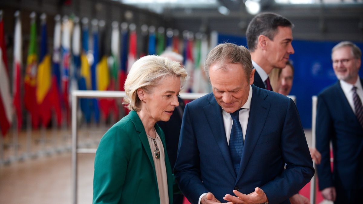 Przewodnicząca Komisji Europejskiej Ursula von der Leyen oraz premier Donald Tusk