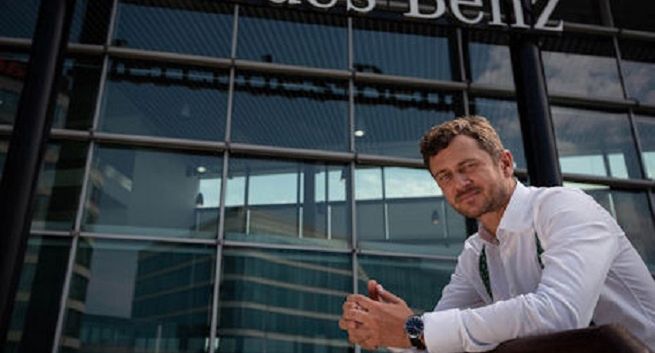 Tomasz Mucha odpowiada za komunikację w Mercedes-Benz Polska