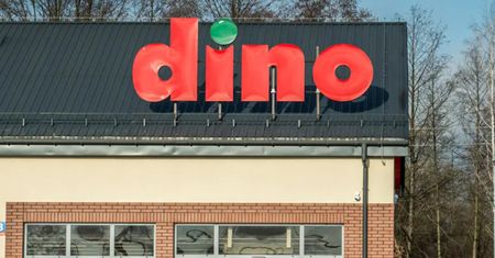 Tłusty czwartek w Dino. Promocja na pączki. Taniej nawet 50 sztuk