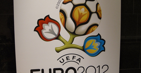 O Euro 2012 w sieci negatywnie. Jak postrzegamy mistrzostwa?