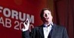Prasa na iPada, marki do Facebooka - pierwszy dzień Forum IAB