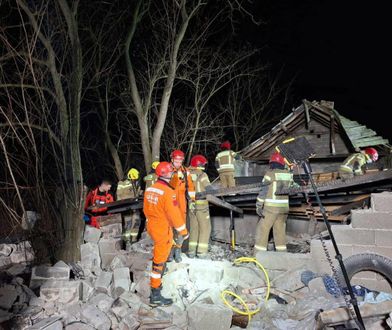 Działo się w nocy. Przeszukano gruzowisko domu w Besiekierzu Nawojnym