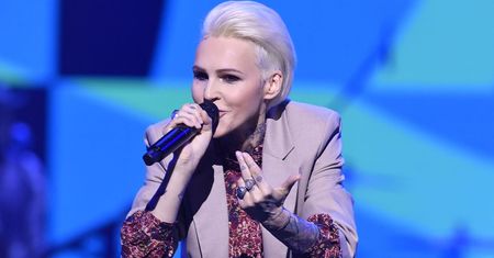 Agnieszka Chylińska świętuje sukces ostatniej płyty. Nie ukrywa, że to nie tylko jej zasługa