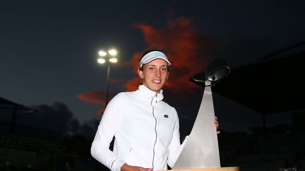 Zdjęcie okładkowe artykułu: Getty Images / Robert Cianflone / Na zdjęciu: Elise Mertens, mistrzyni Hobart International 2018