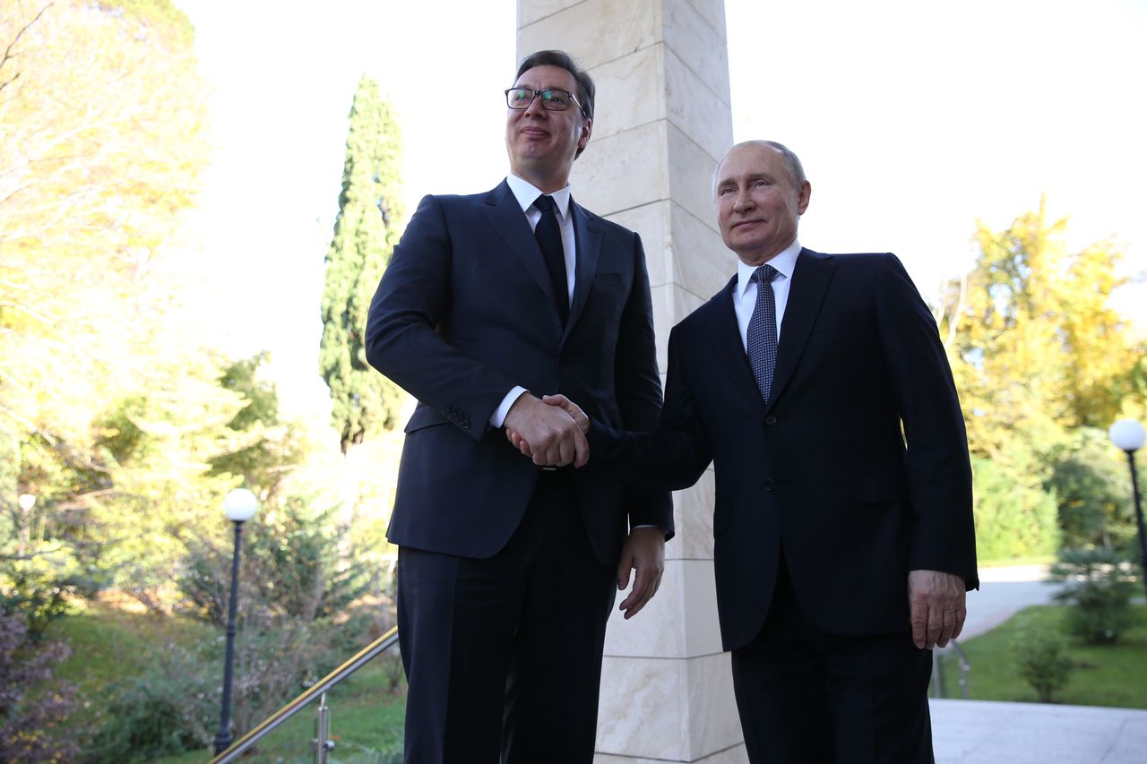 Baltikum blockiert Vučićs Flug nach Moskau: Überfluggenehmigung verweigert