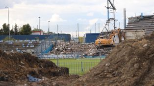 Śląskie: Trwa rozbiórka stadionu Ruchu Chorzów. Obiekt był świadkiem największych sukcesów klubu
